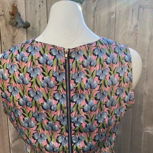 Senlis two- piece floral skirt set size S/M - Picture 10 of 12